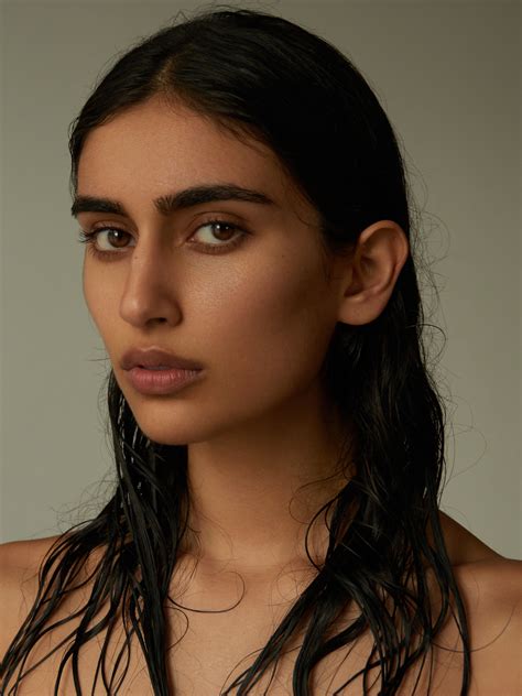 Vanessa Tyagi - Women (Mainboard) | Inega
