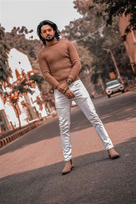 Lakshay Thakur's Amazon Page