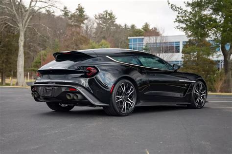 Aston Martin Vanquish Zagato Shooting Brake: Incomprendida obra de arte que hizo llorar a su dueño