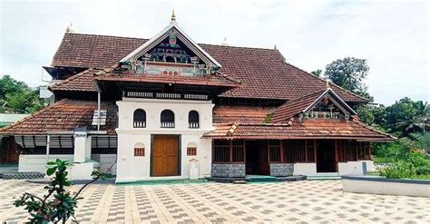 Thazhathangady Juma Masjid An Architectural Marvel In A Peace Abode