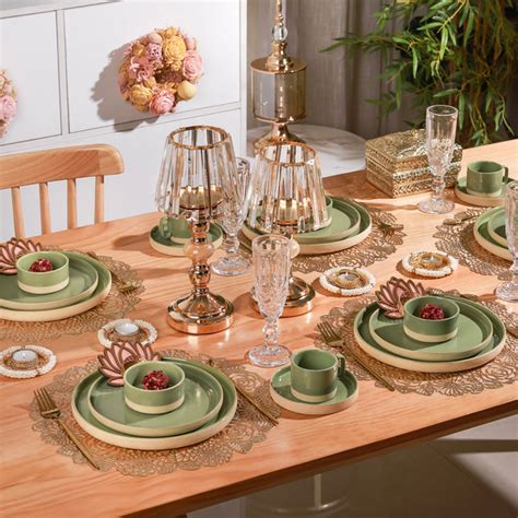 Green Ceramic Dinner Set - 22 Piece Ceramic Dinnerware Sets | Nestasia