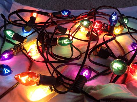 Best Christmas Light Colors at Nannie Randall blog
