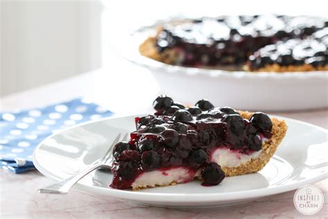 Blueberry Cream Pie with Graham Cracker Crust
