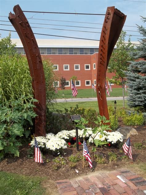 9/11 Memorial Park - Youngstown Live