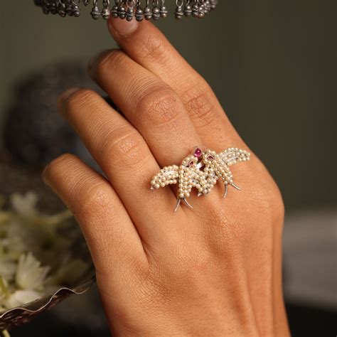 Jodi birds Ring | Sheetal Zaveri by Vithaldas