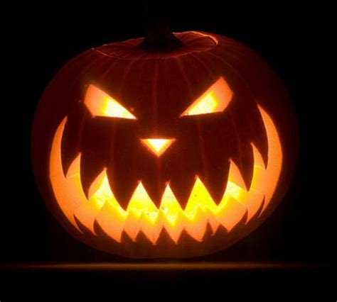 30+ Scary Halloween Pumpkin Carvings