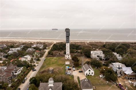 Premium Photo | The modern monolithic sullivan's island lighthouse the ...