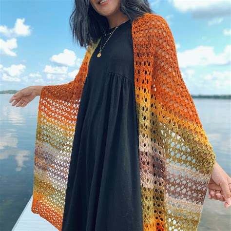 Crochet Wrap Pattern: How to crochet a shawl wrap - KnitcroAddict