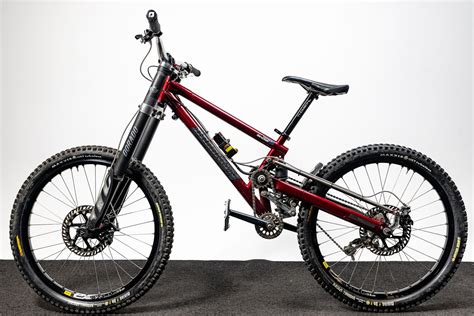 RAD RIGS: Chris Sinclair’s Brooklyn Machine Works Racelink - Spoke Magazine