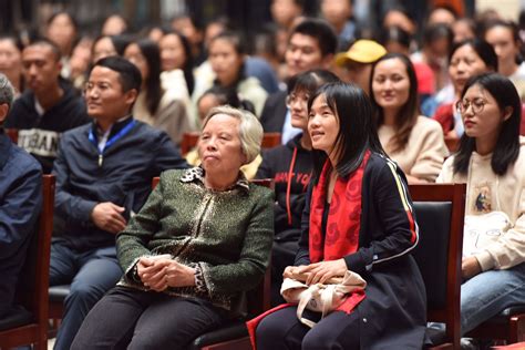 日本高中积极招中国留学生 开学典礼上唱中国国歌|中国留学生|高中|日本_新浪新闻