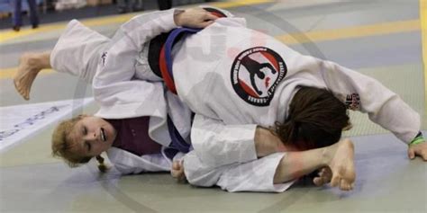 Wrestling Move Checking The Oil - Move to Self-Defense