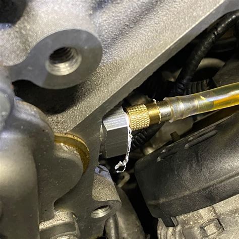 Buy Oil Pressure Sensor Adapter, M16 1.5 Adapt to Mechanical Oil ...