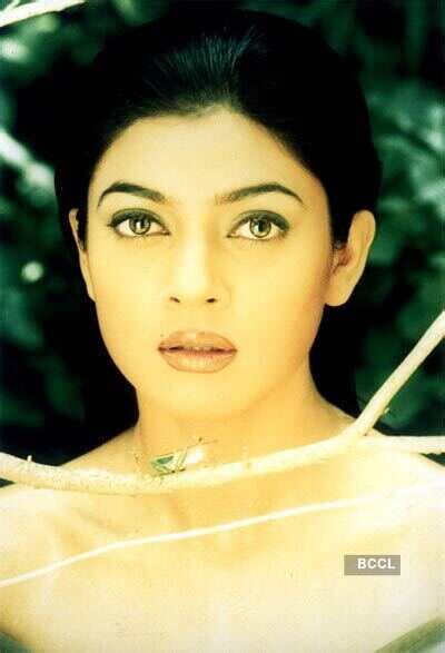 Sushmita's angel eyes Pics | Sushmita's angel eyes Photos | Sushmita's ...