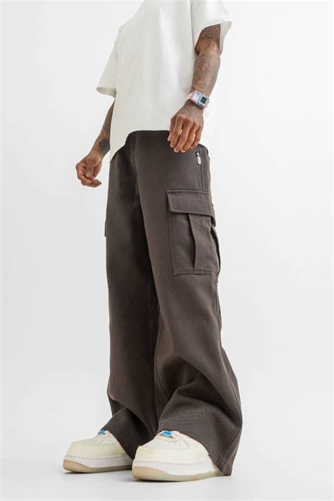 Buy Cargo Pants for Men & Women Online – Urban Monkey®