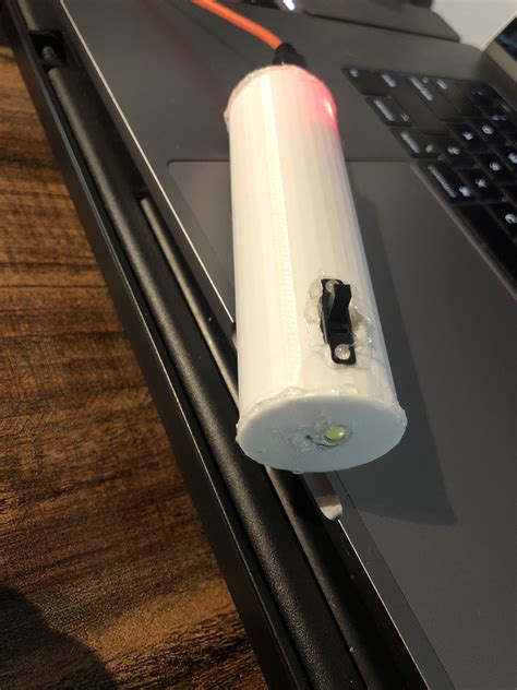 Custom Flashlight 的图像结果