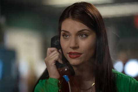 Eva De Dominici Talks About The Cleaning Lady S2