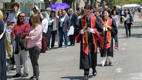 Graduates and families capture moments in time during commencement week ...