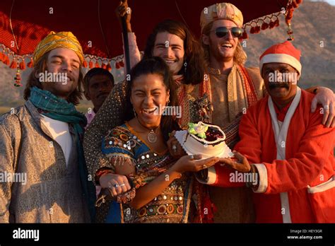 Panticora Local People 的图像结果