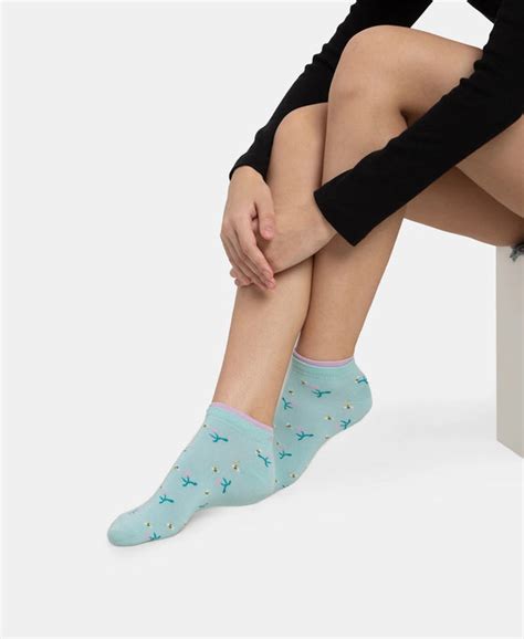 Buy Compact Cotton Stretch Low Show Socks with StayFresh Treatment ...