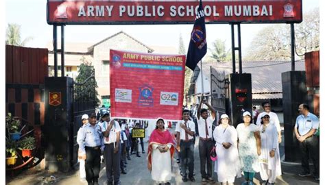 Army Public School Students undertake Heritage Walk to Gateway of India ...