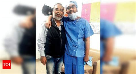 Son in isolation, man spreads awareness on bone marrow transplant ...