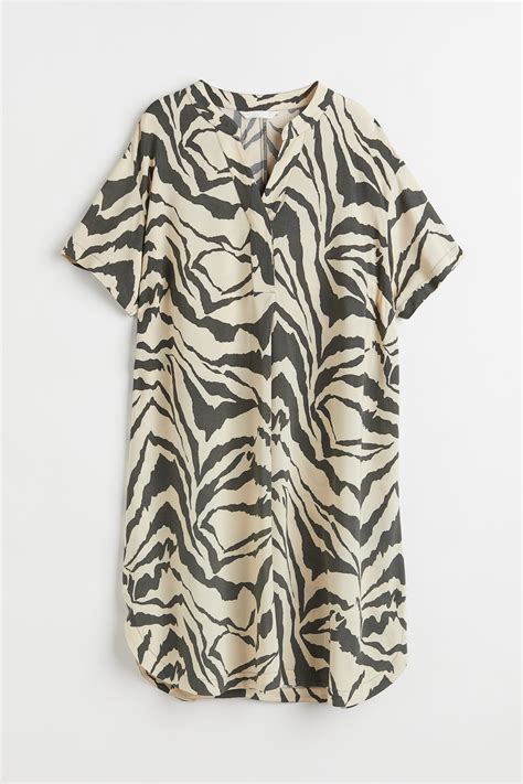V-neck tunic - Light beige/Zebra print - Ladies | H&M IN