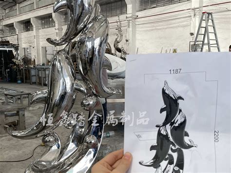 不锈钢海豚雕塑-城市雕塑-南京先登雕塑公司
