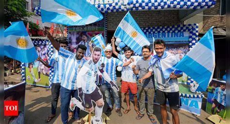World Cup mania: 9,000 football-crazy Kolkatans visit Qatar, more to ...