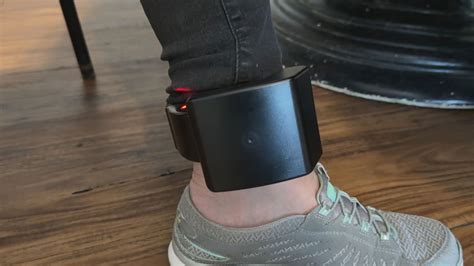 2-year-old stranded in Indiana after parents' deportation | wthr.com