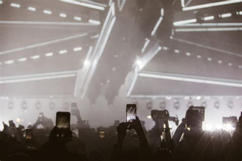 O2 Arena Music 的图像结果