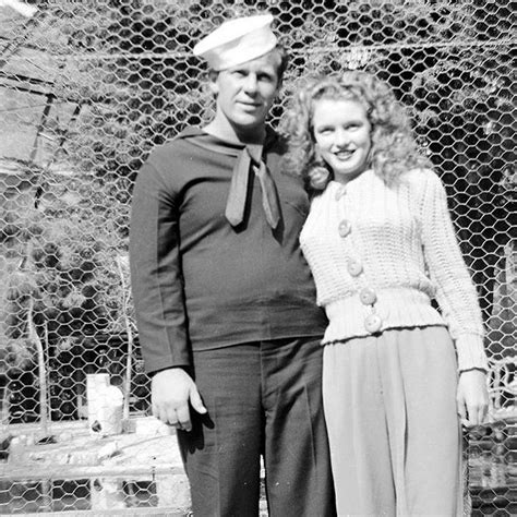 Norma Jeane with Jim Dougherty & his friends on Catalina Island, 1943