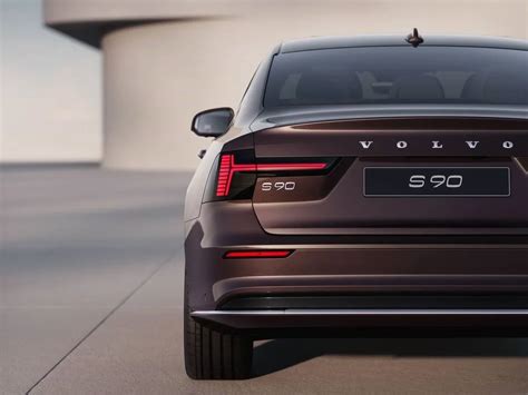 2025 Volvo S90 facelift revealed — Here’s what’s new on the flagship ...