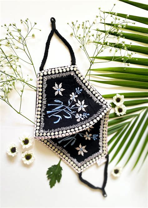 Get The Bloom Mask at ₹ 699 | LBB Shop