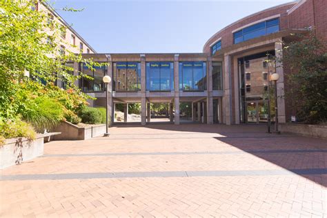 Kitto Grad Hub | Kitto Graduate Student Hub | Western Washington University