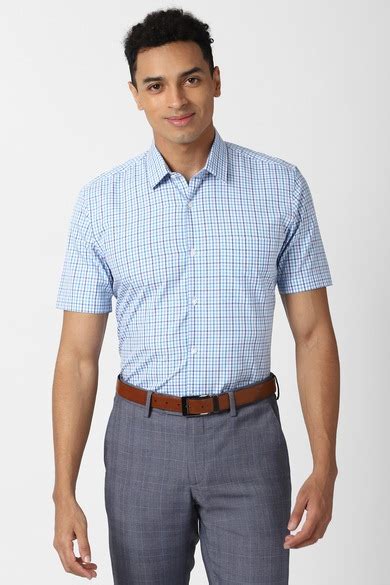 Buy Men Blue Slim Fit Half Sleeves Formal Shirt Online - 683001 | Peter ...