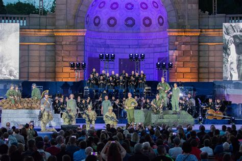U.S. Army's premier elite ceremonial units perform "An Evening with ...