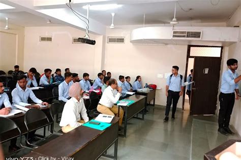 Career Point University Kota Campus: Photos, Virtual Tour