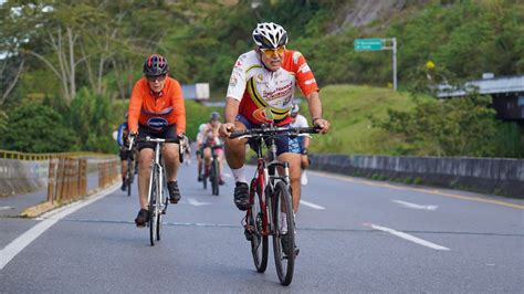 Picacho Challenge: Más de 300 ciclistas llenaron de color las montañas ...