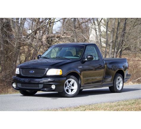 2000 Ford Lightning | GAA Classic Cars