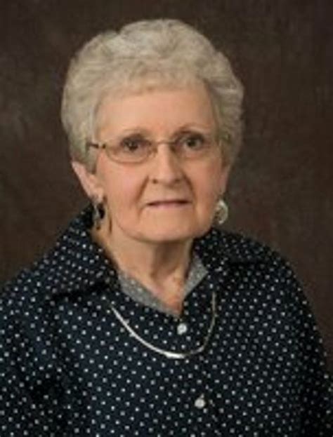 Carolyn Turnmyre Obituary - The Daily Herald