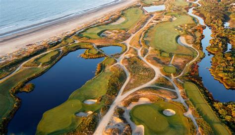 12 Toughest Golf Courses in The World - lifeberrys.com