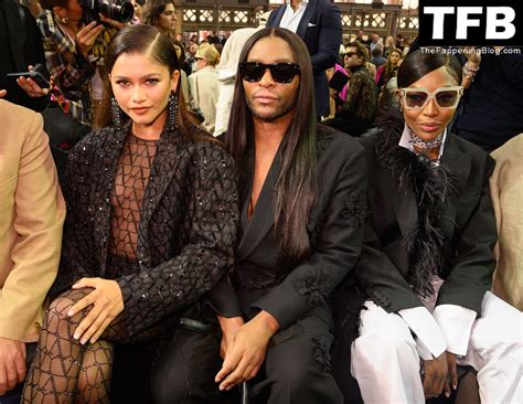 Zendaya Looks Stunning While Pictured Arriving At The Valentino Paris Fashion Week Show (134 ...