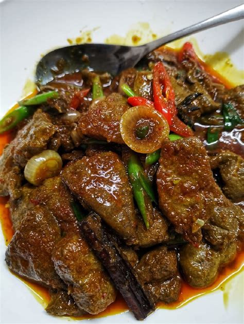 hati lembu masak rempah