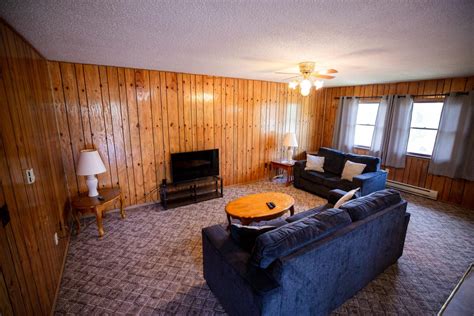 Lodging Photos – Hunter's Station Golf Course – Tionesta, PA