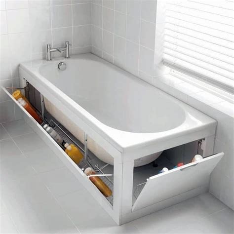 17 Amazing Bathtubs For Small Spaces (With Storage) | GoDownsize