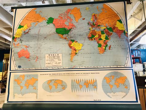 Vintage Nystrom World Pull Down Map Maps School Map Wall Decor - Etsy Schweiz