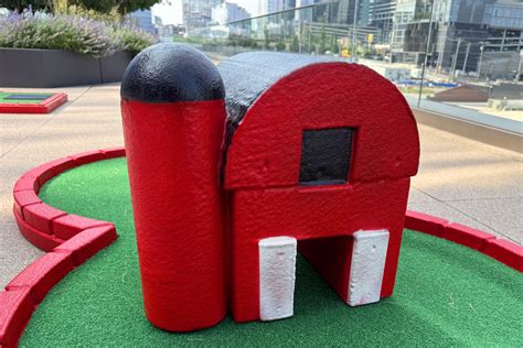 Mini Golf Obstacle Rentals Nashville | Music City Mini Golf