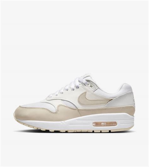 Women's Air Max 1 'Sand Drift' (FB5060-100) Release Date. Nike SNKRS