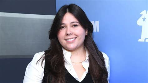 Lesbian signer Gigi Perez to perform at London's Hyde Park