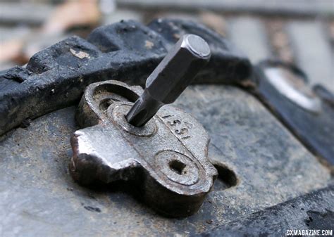 How To Loosen A Stuck Allen Screw at Susanne Lumpkin blog
